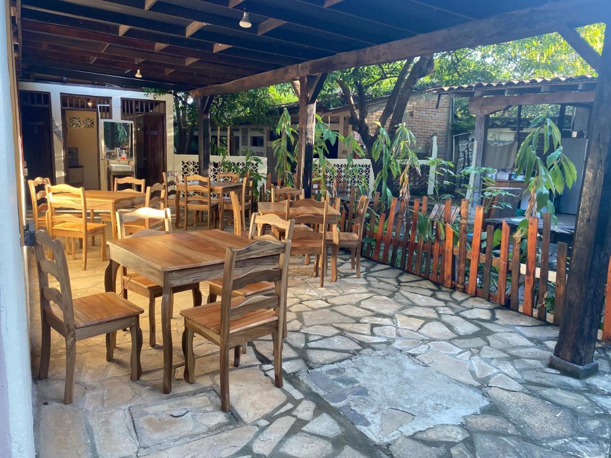 Hostal Casa Abierta León Dış mekan fotoğraf